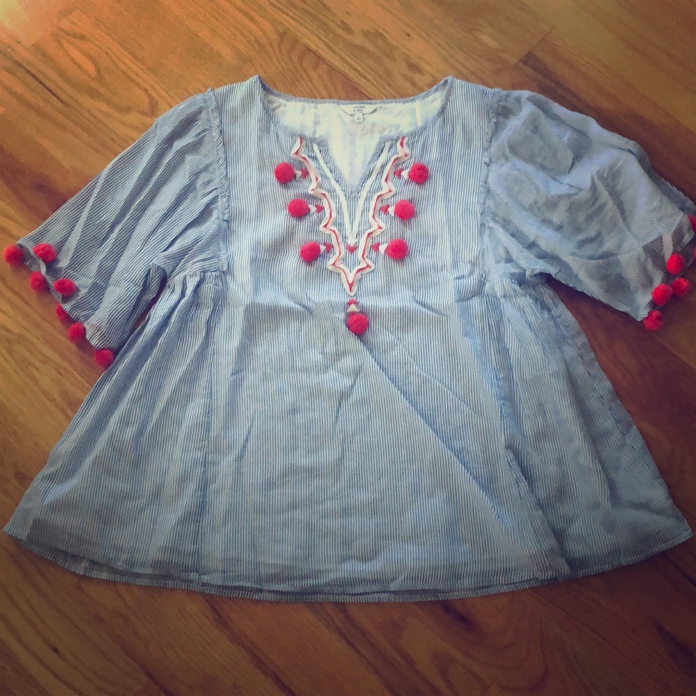 Crown & Ivy Pom Pom blouse